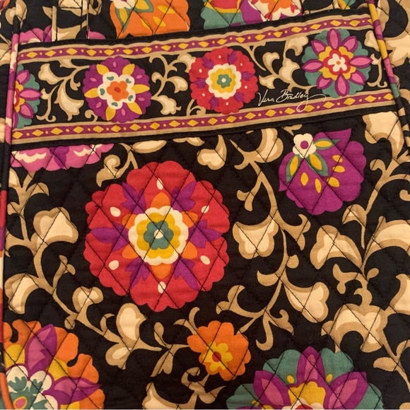 Vera Bradley. Like new. Suzani floral tote. Multicolor. - Picture 8 of 10